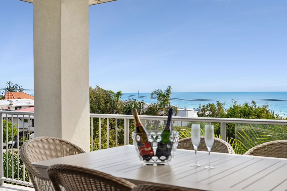 4/4-6 Coolum Terrace, Coolum Beach