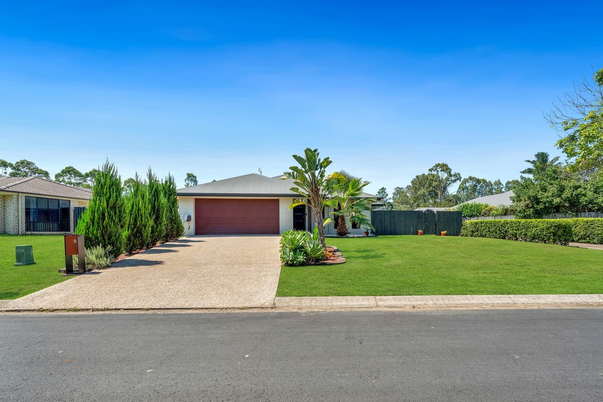 5 Dixon Court, Mooloolah Valley