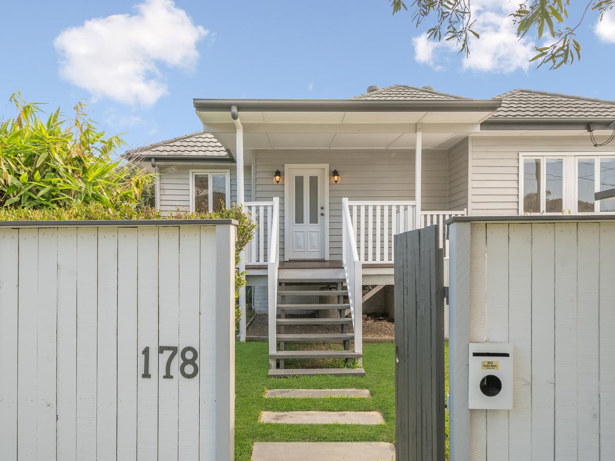 178 Queens Parade, Brighton