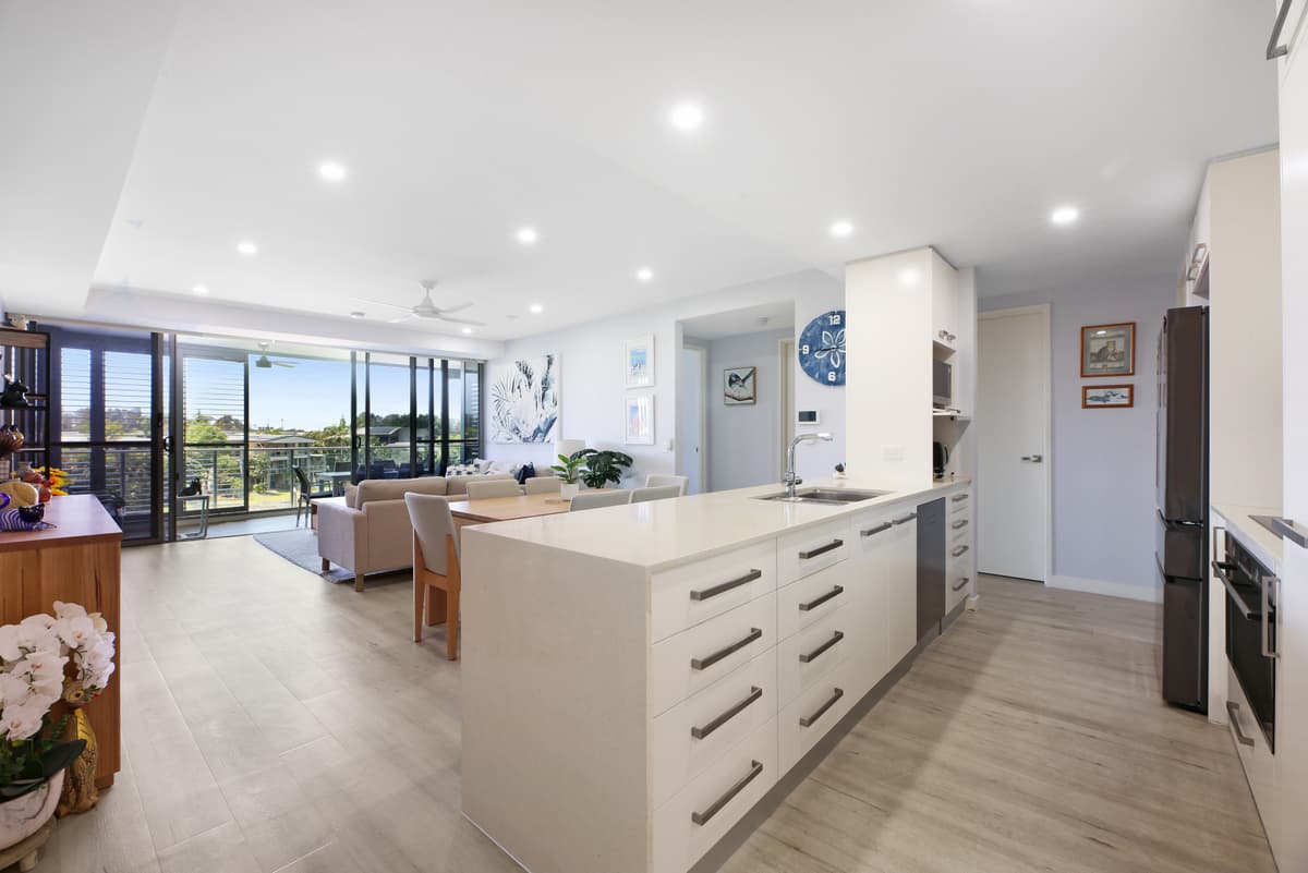 132/135 Lakelands Drive, Merrimac