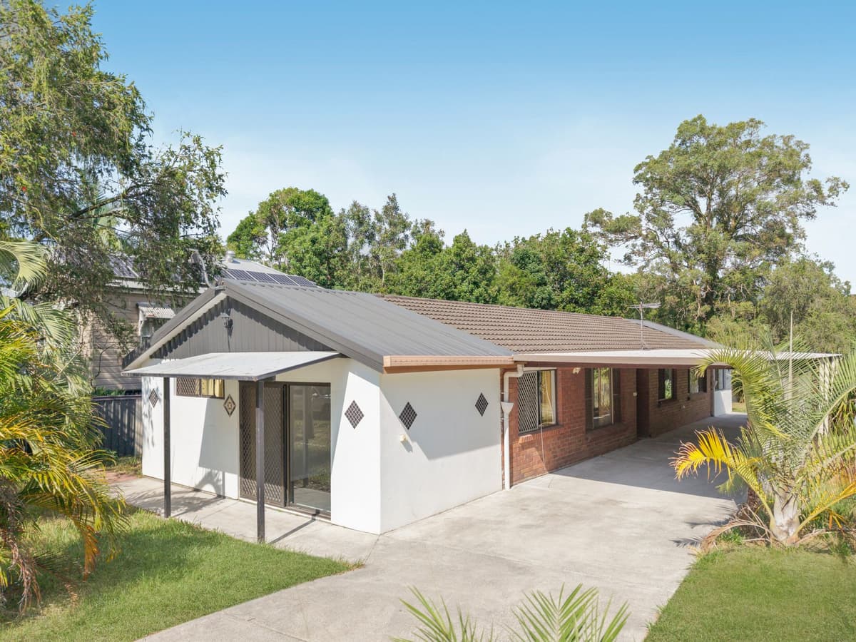 3 Broadmere Street, Annerley