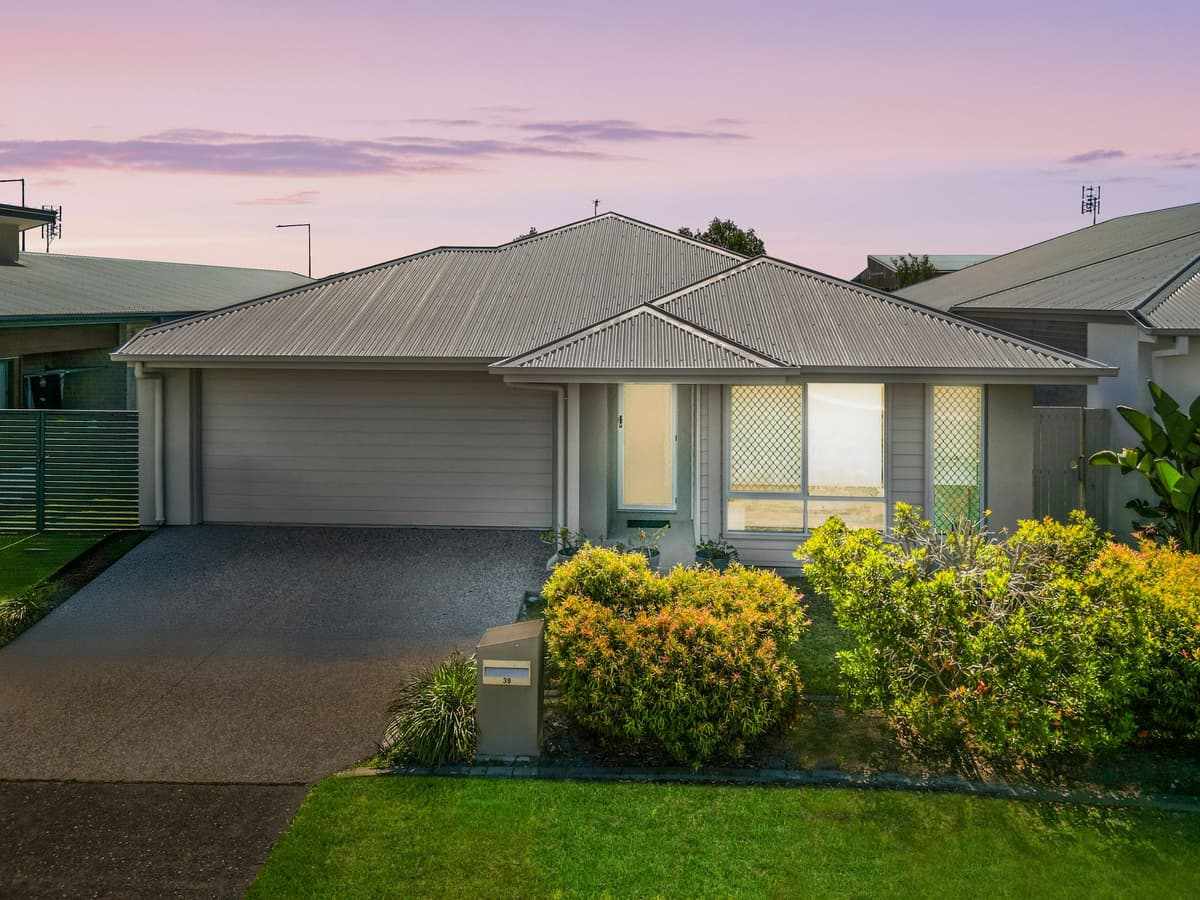 39 Benjamen Crescent, Nirimba