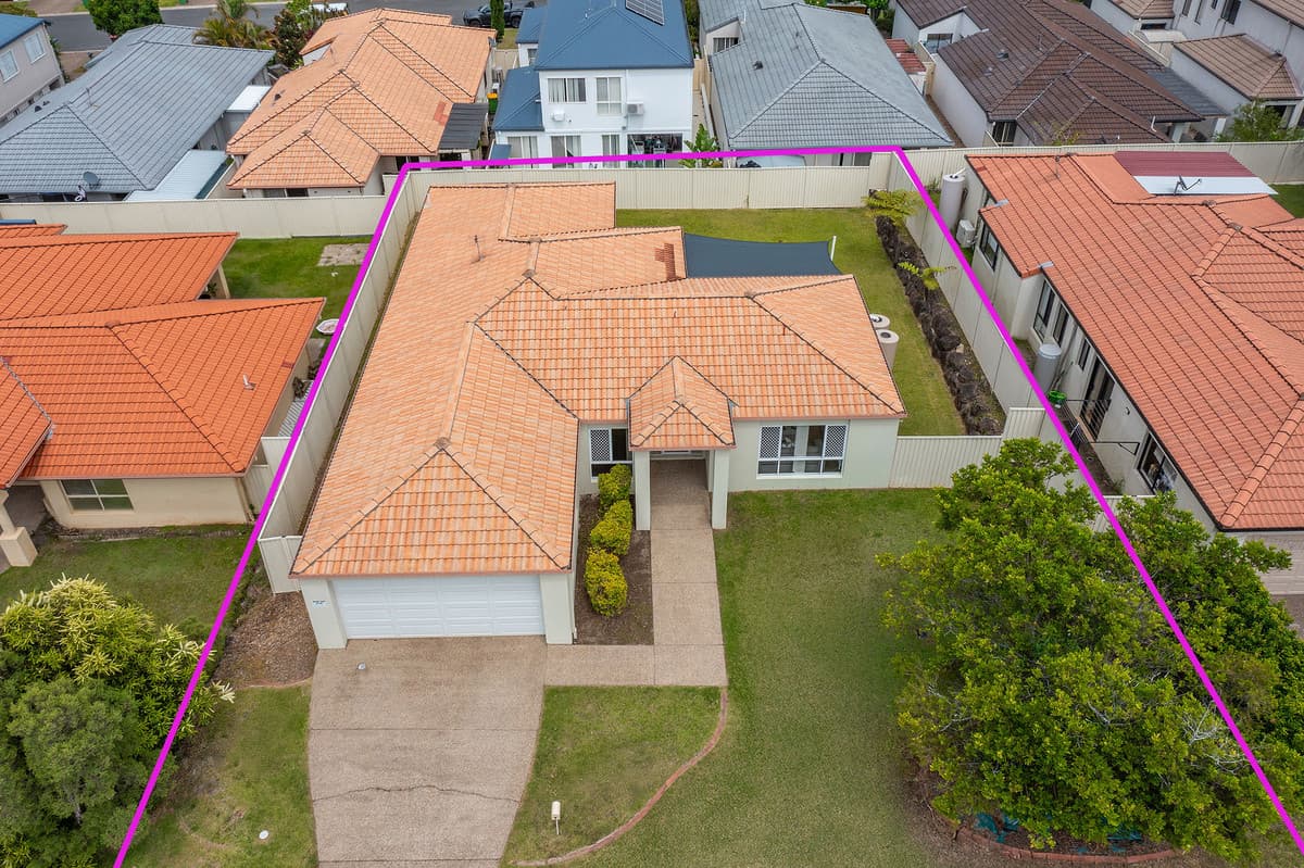 9 Golden Bear Drive, Arundel