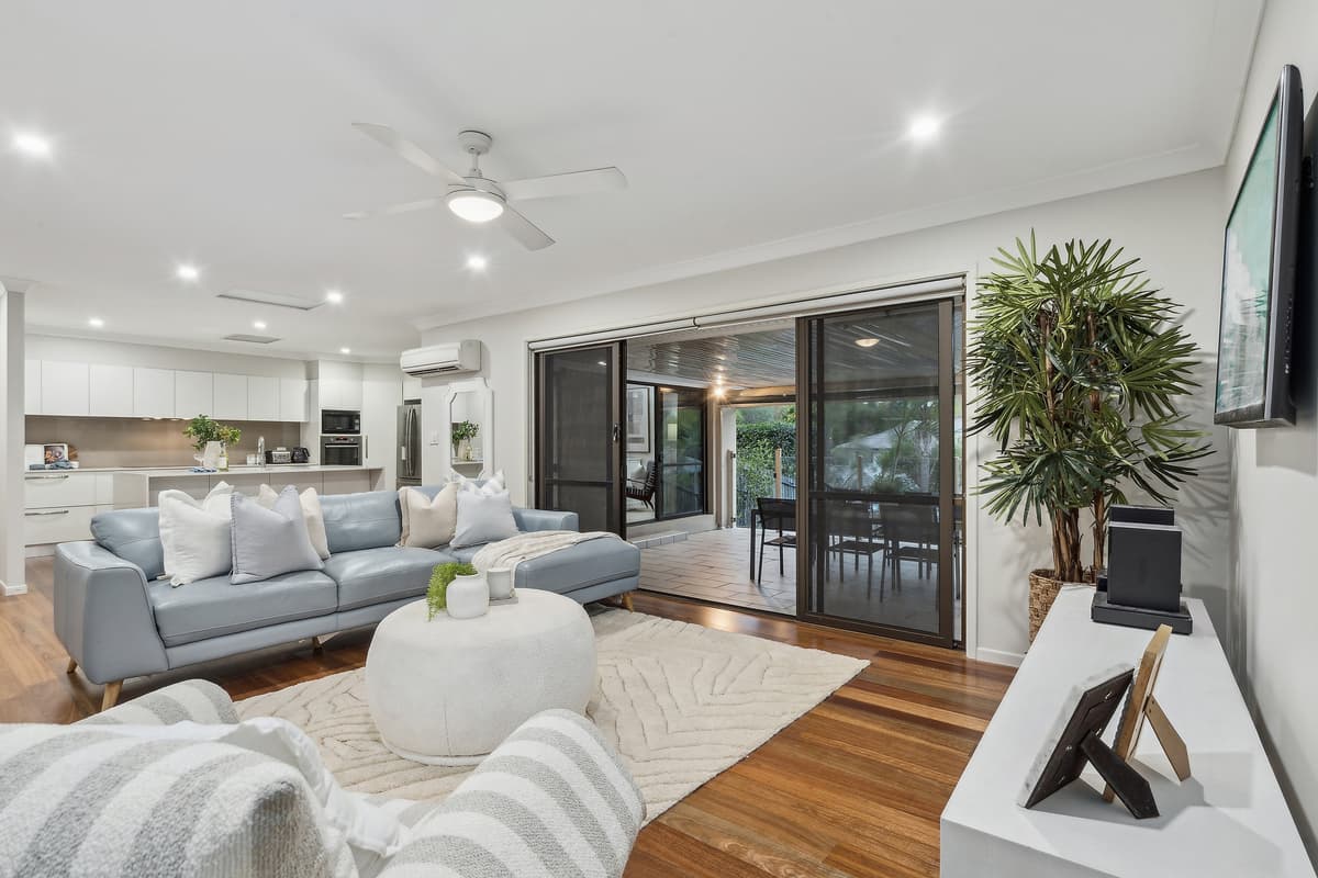 25 Fuelling Street, Chapel Hill