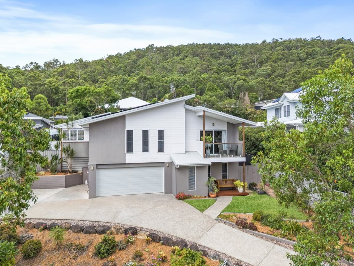 60 Peter Mills Drive, Gilston