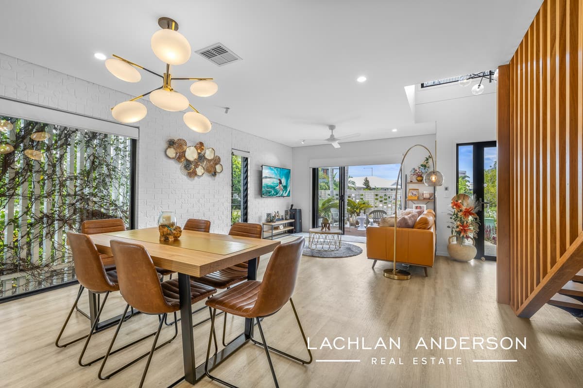 33 Leslie Crescent, Baringa