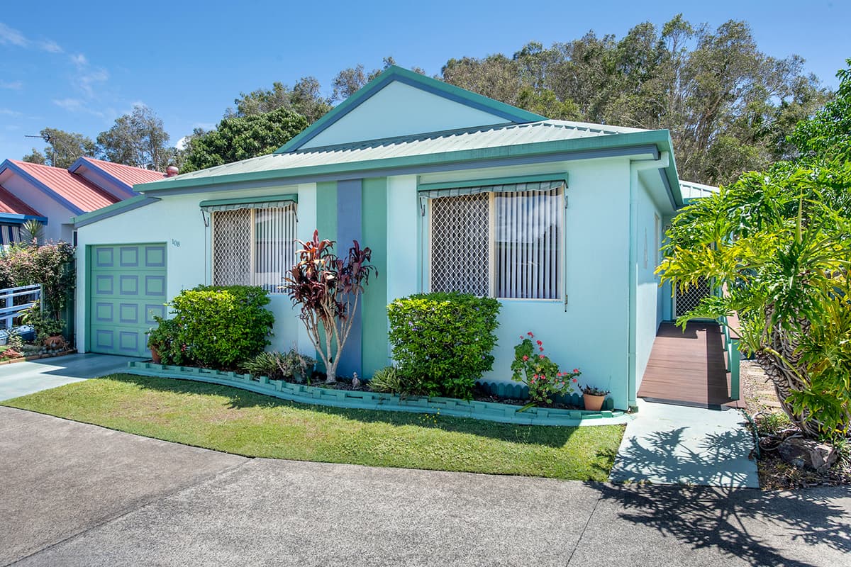 108/70 Hansford Road, Coombabah