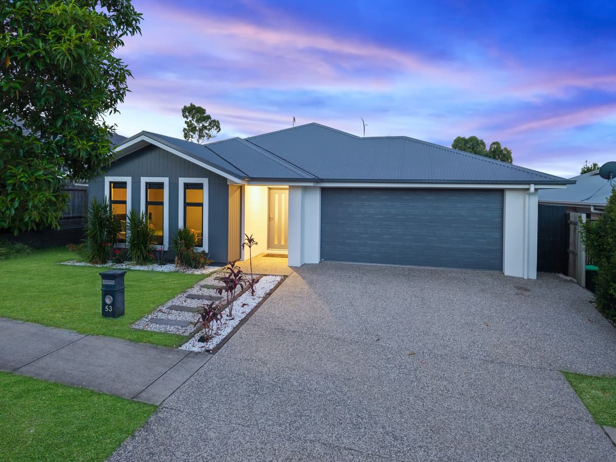 53 Teal Circuit, Greenbank