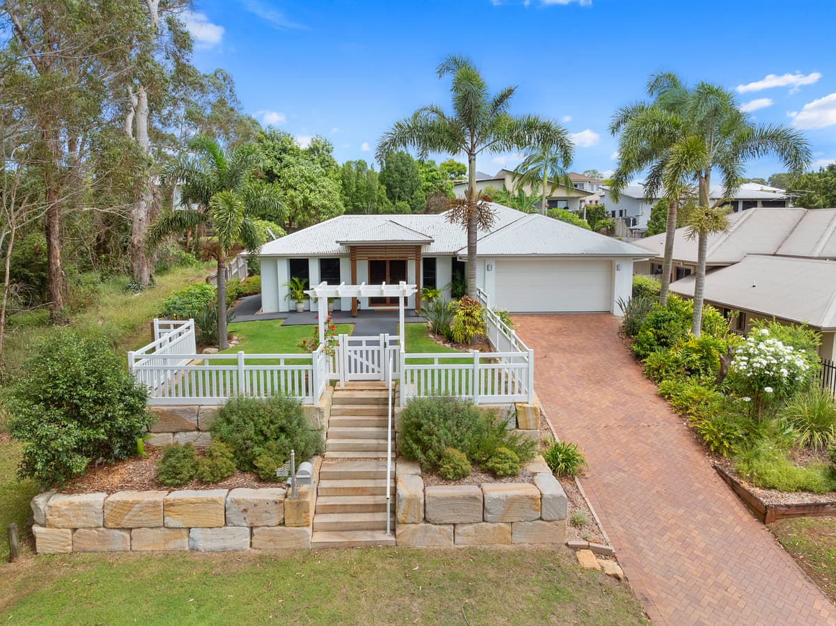 70 Denham Boulevard, Redland Bay