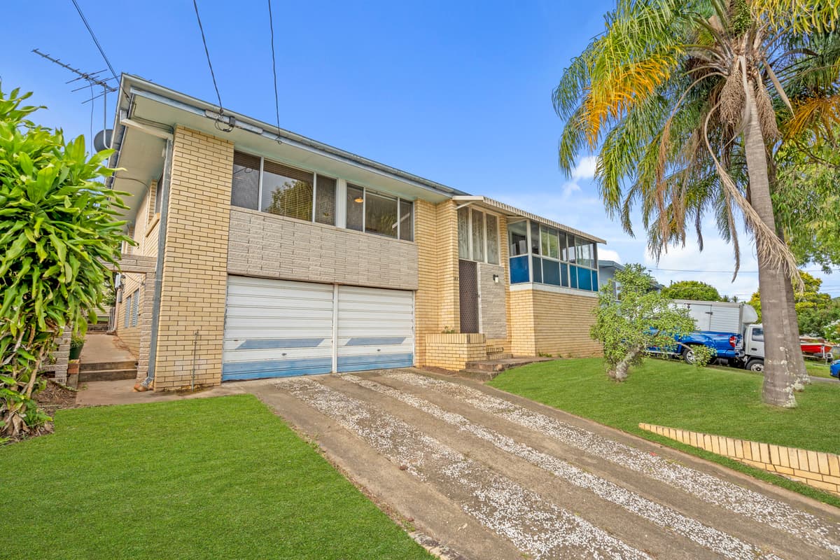 17 Leadale Street, Wynnum West