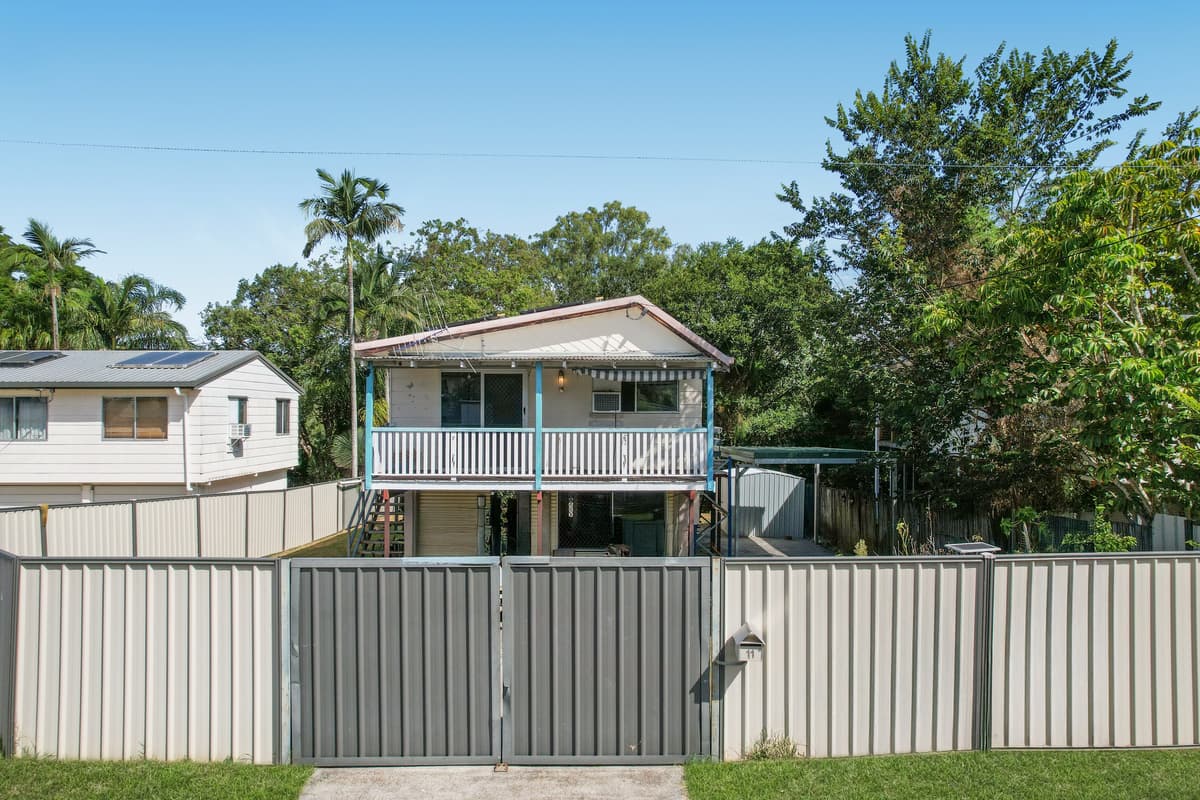 11 Janet Street, North Booval