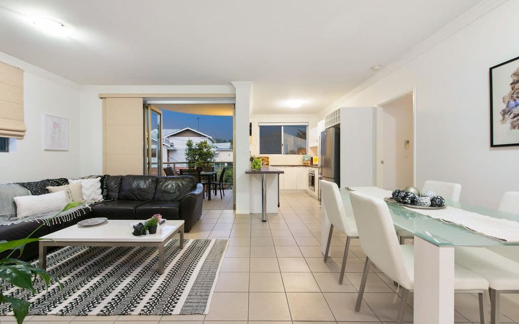 9/14 Lever Street, Albion