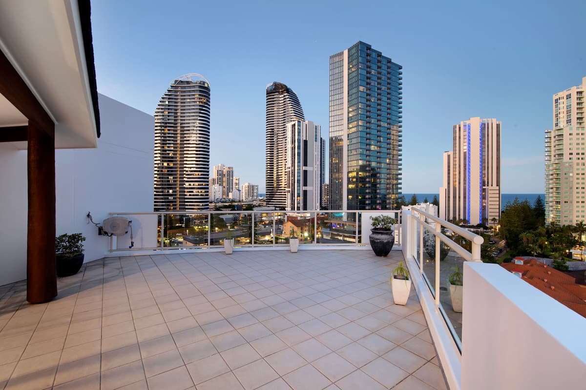 1208/42 Surf Parade, Broadbeach