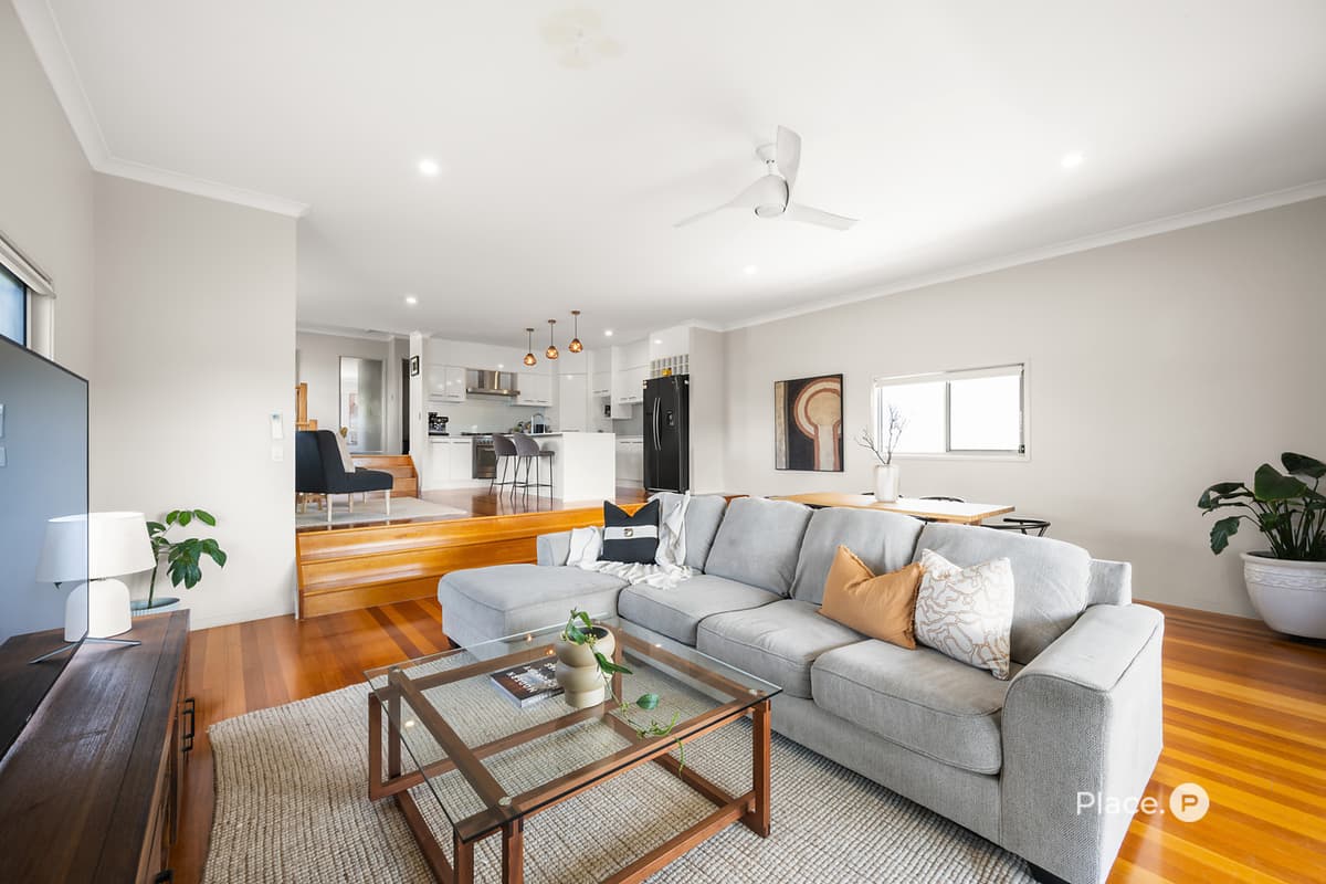 157 Macrossan Avenue, Norman Park