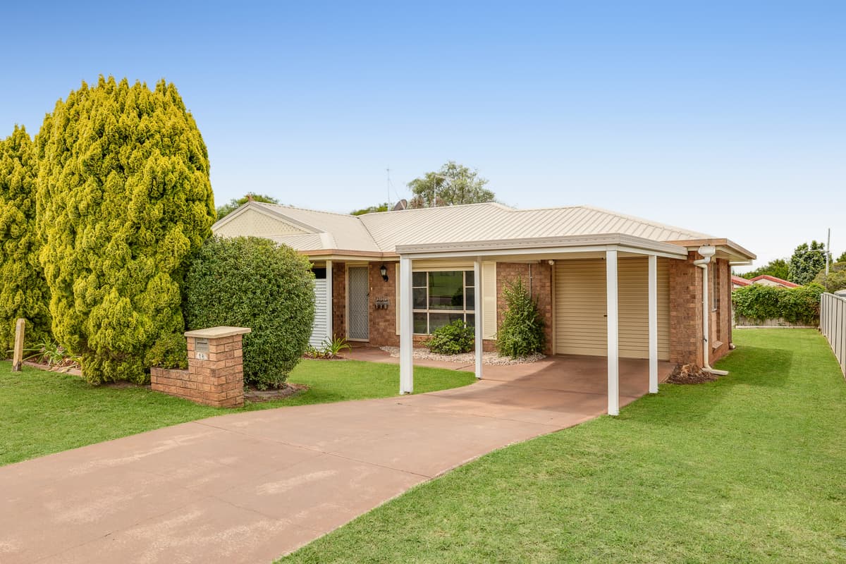 18 Liebke Crescent, Cranley