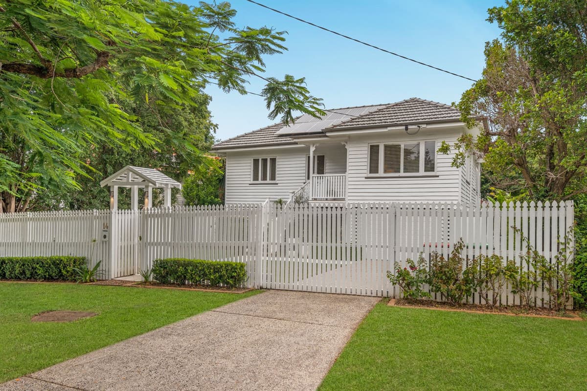 14 Elbury Street, Mitchelton