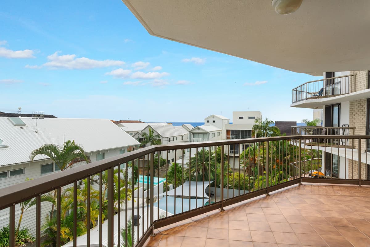 13/1111 Gold Coast Highway, Palm Beach