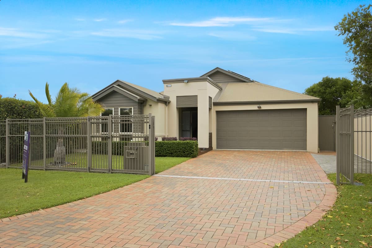 34 Cartagena Lane, Coombabah