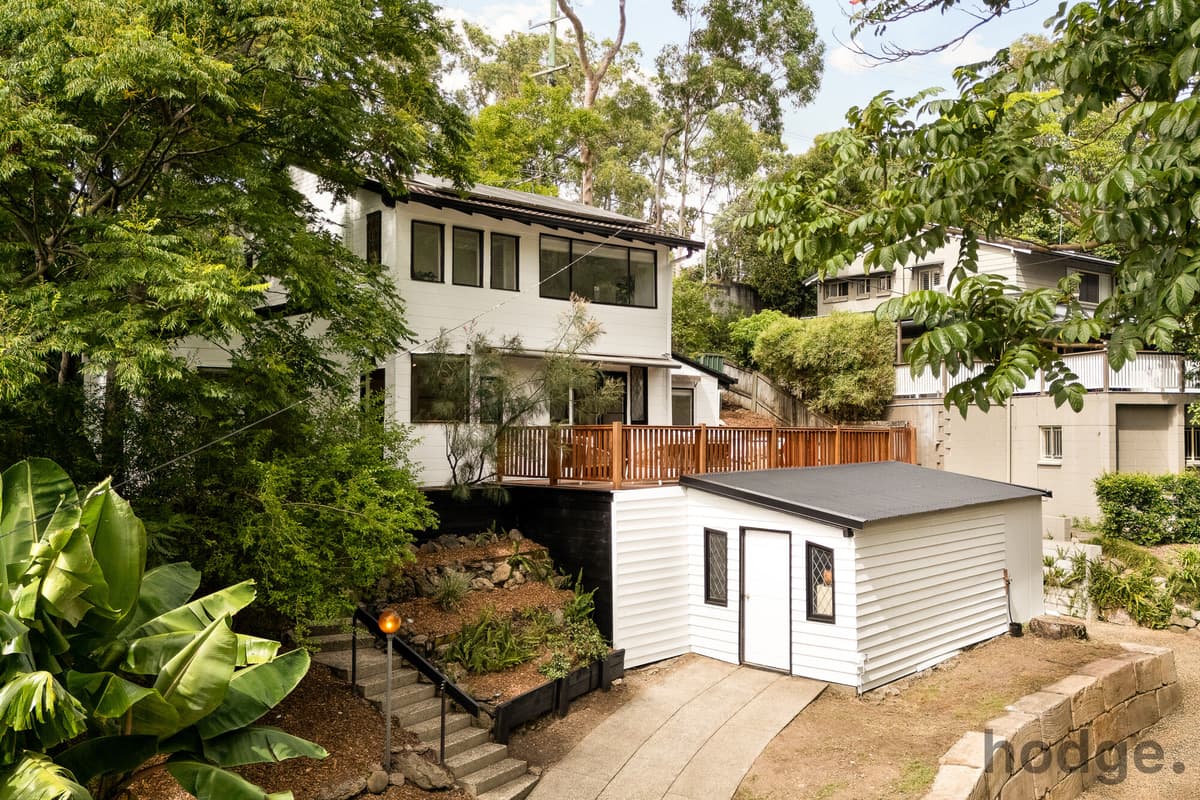 12 Stonehenge Street, Chapel Hill