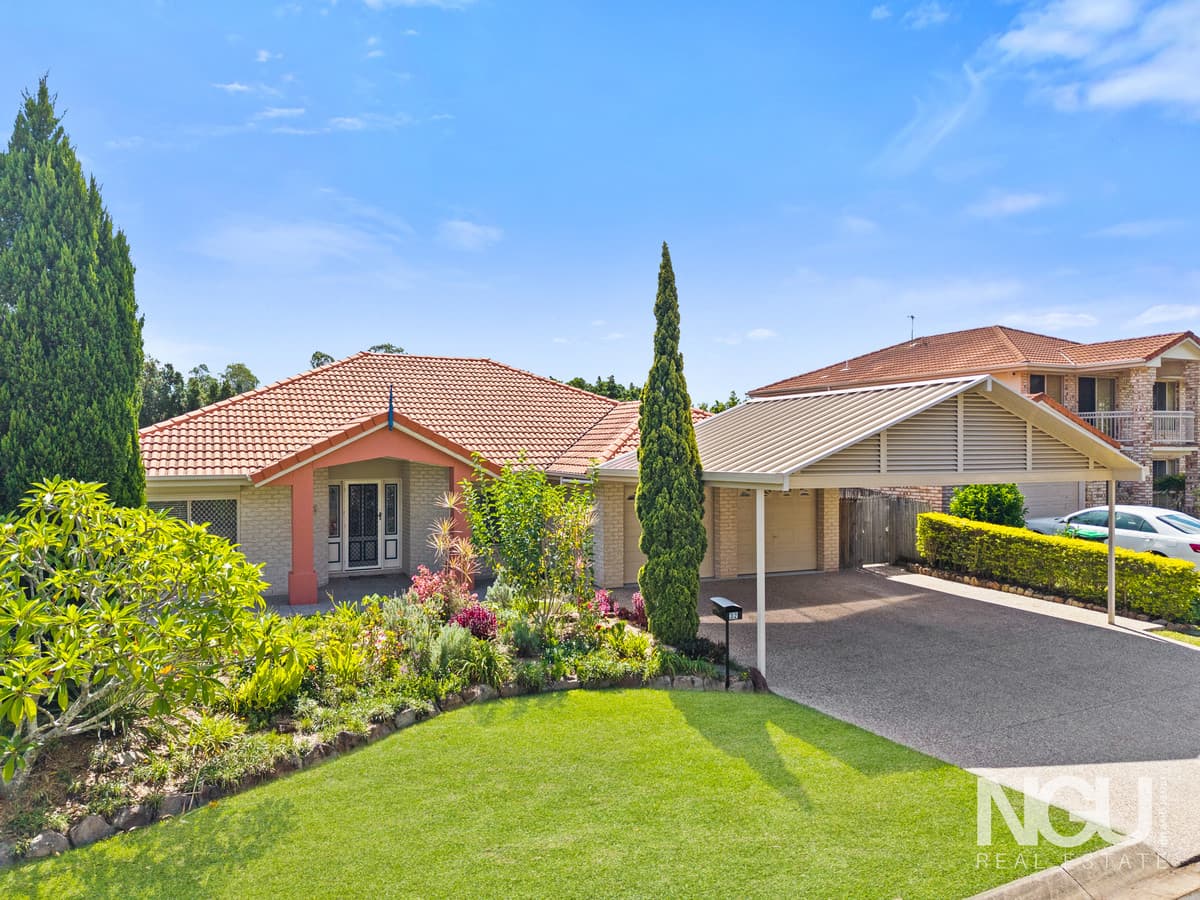 32 Juniper Circuit, Stretton