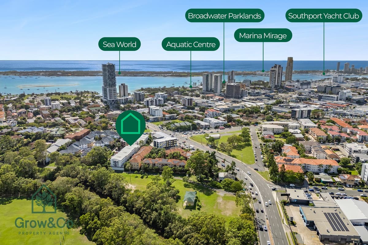 5/132 High Street, Southport