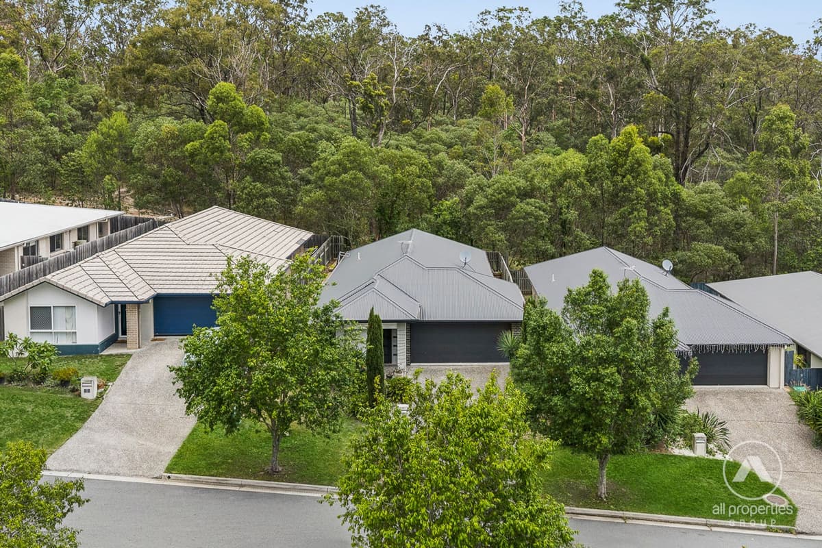 62 Mieka Crescent, Pimpama