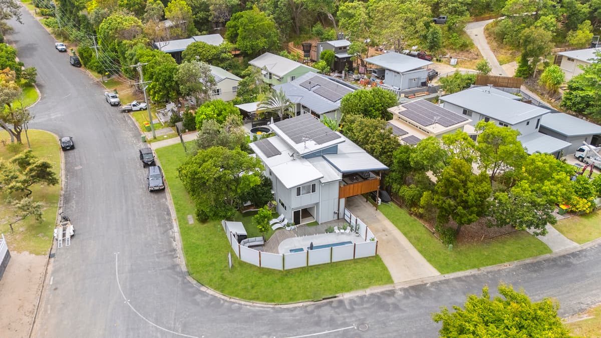 52 Samarinda Way, Point Lookout