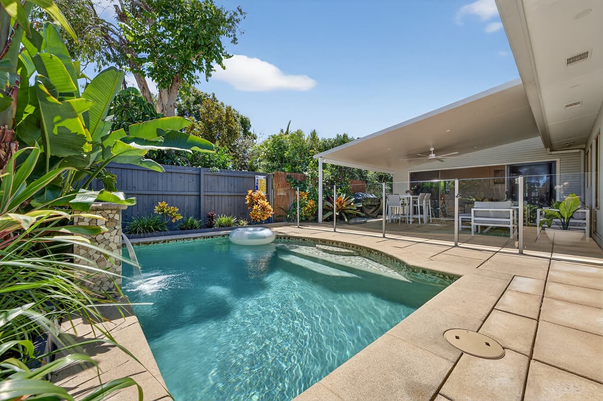 23 Clematis Avenue, Hollywell