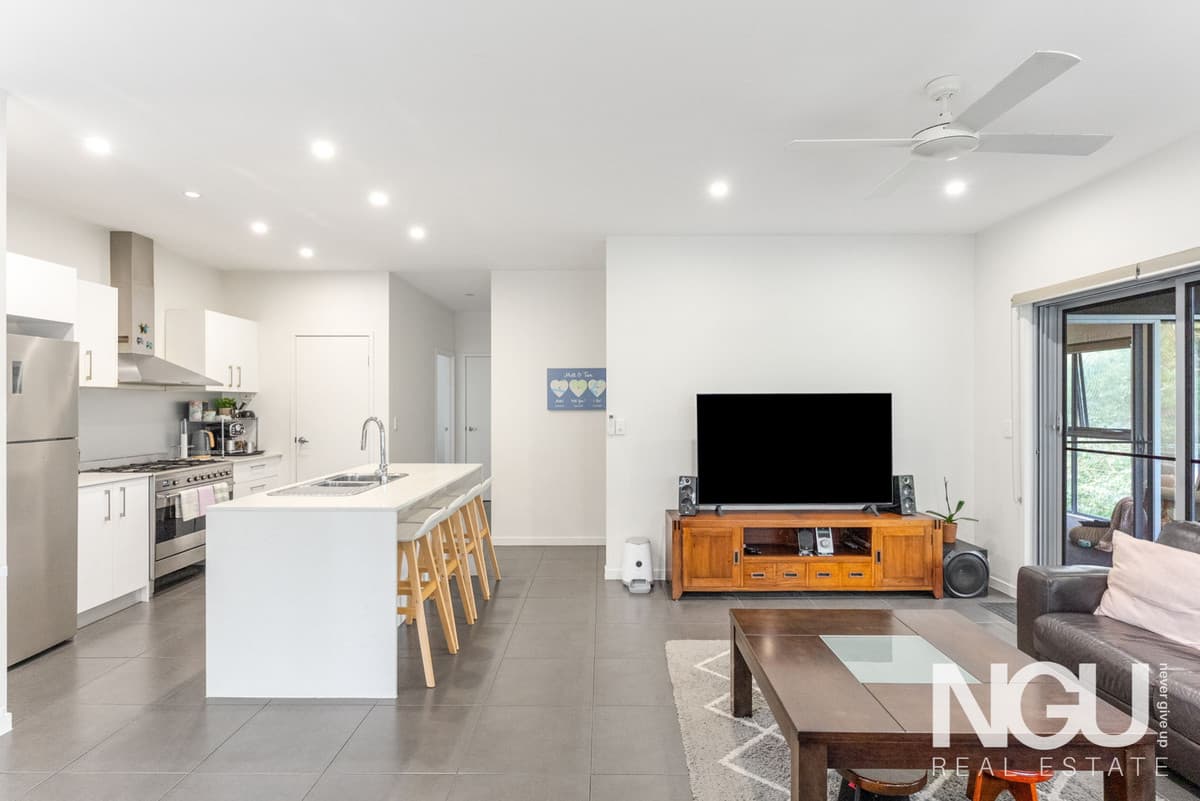 5 Birdie Place, Carbrook