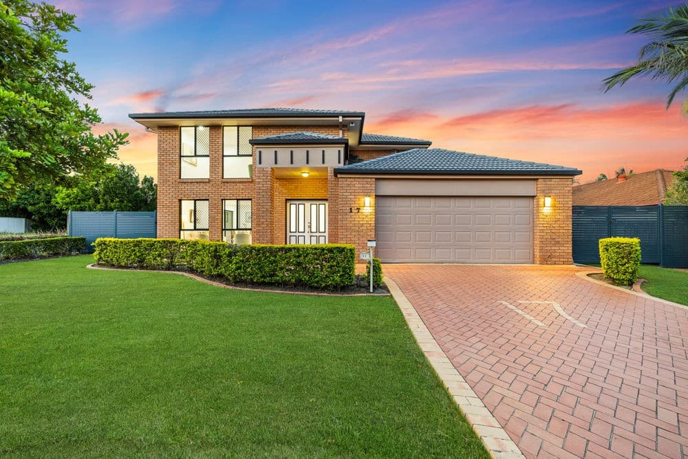 17 REGAL PLACE, Eight Mile Plains