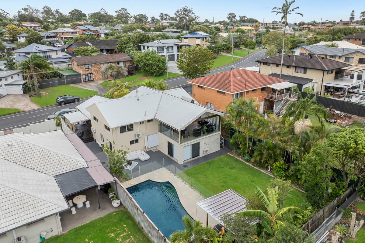 21 Tecoma Street, Southport