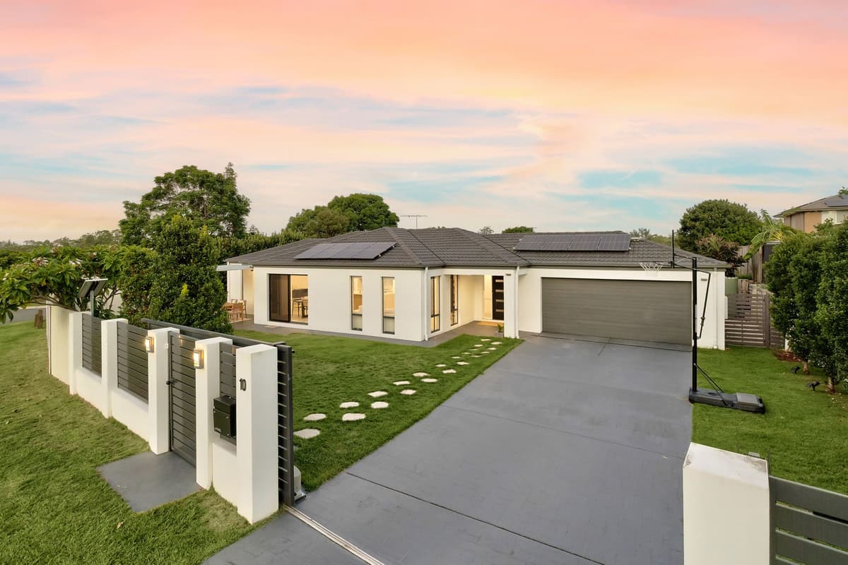 10 Mimosa Street, Parkinson