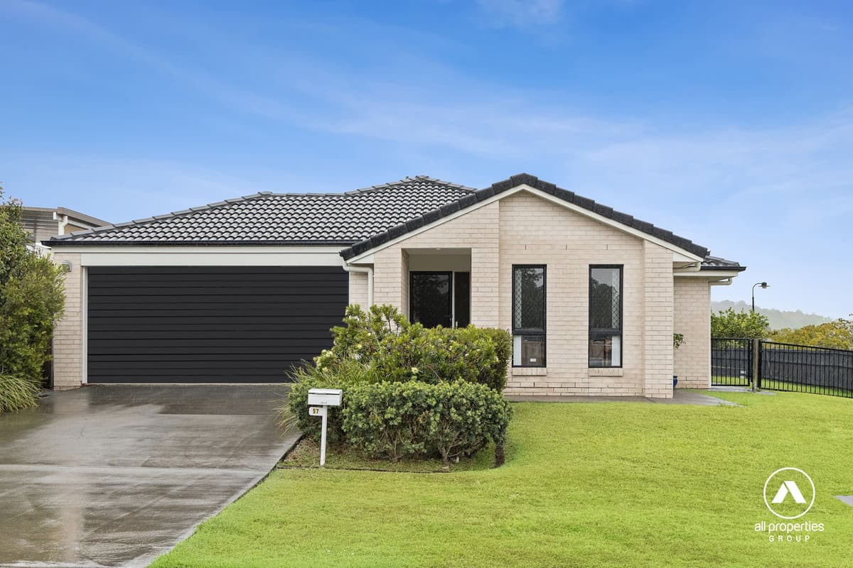 57 Clearwater Street, Bethania