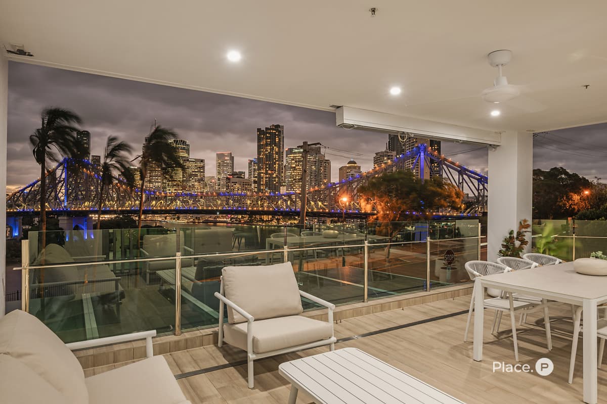 3/170 Bowen Terrace, New Farm