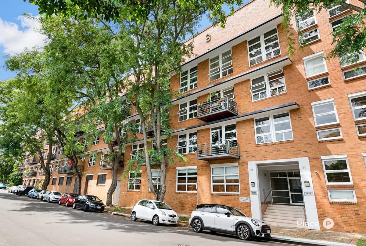 16/110 Macquarie Street, Teneriffe