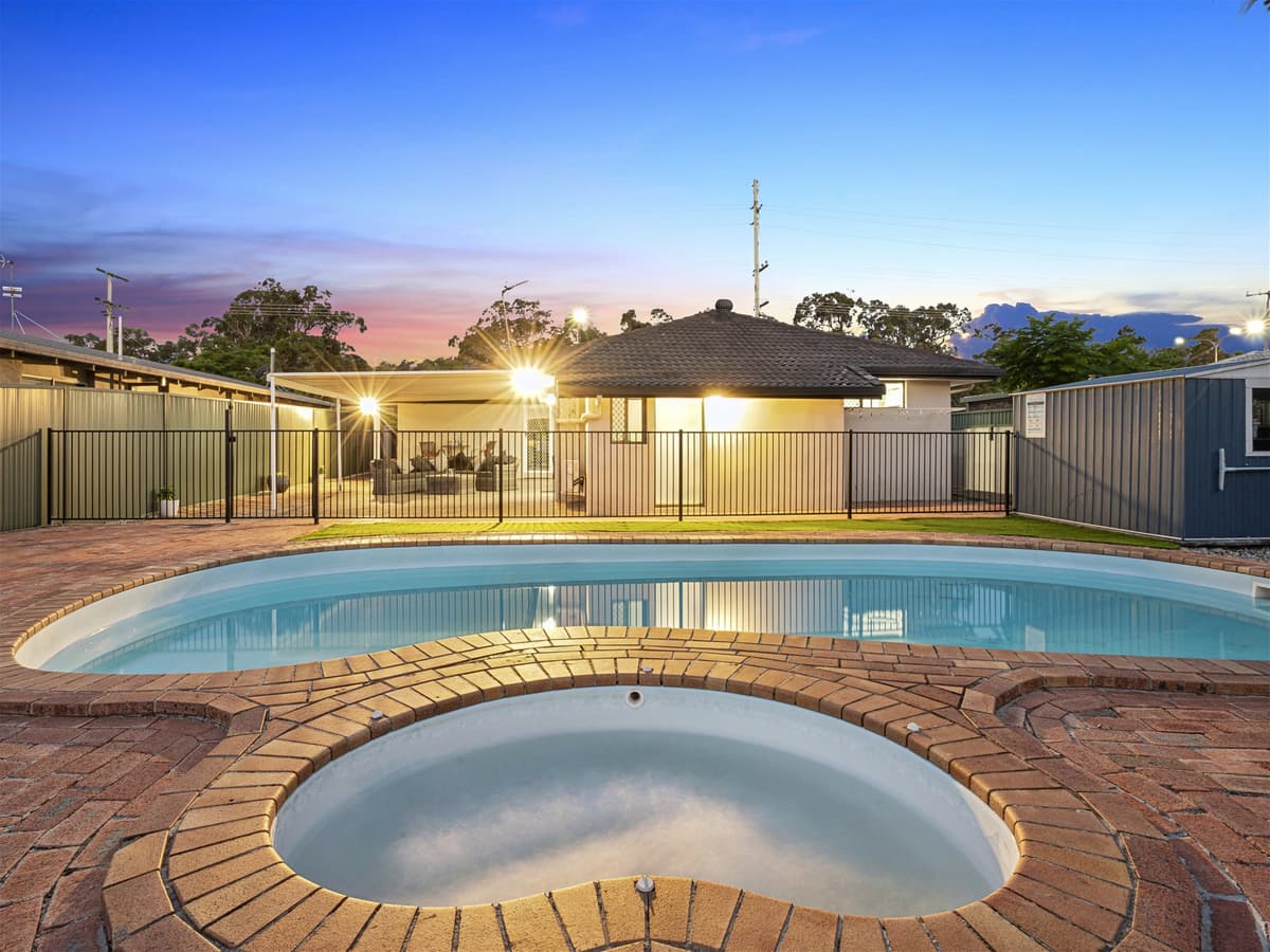 224 Oxley Drive, Coombabah
