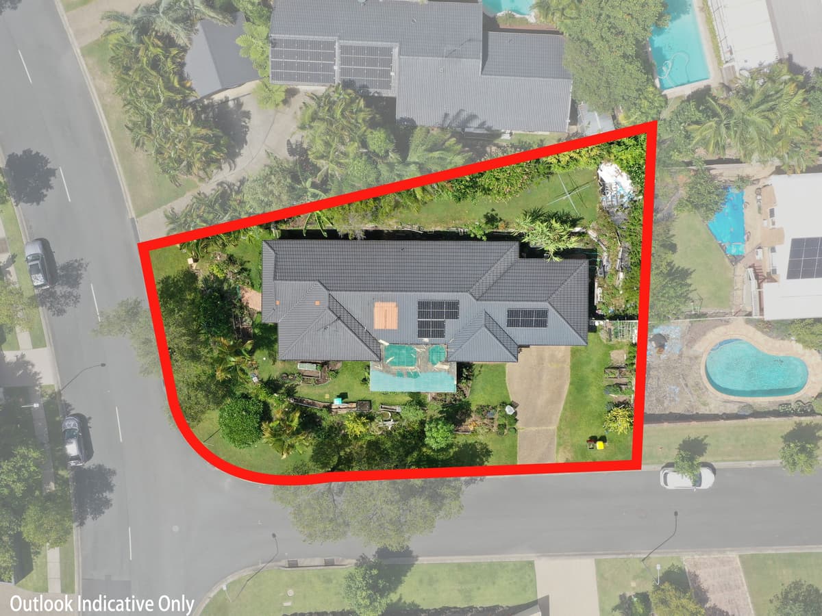 83 Glen Eagles Drive, Robina