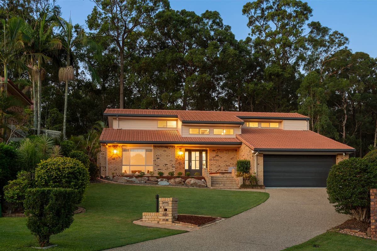 16 Danaher Drive, Rochedale South