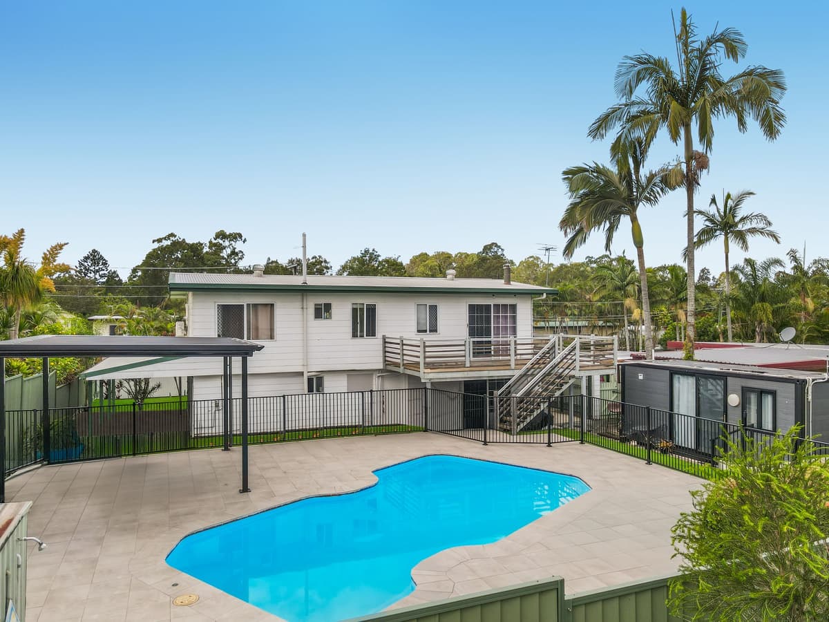 6 Primwood Street, Logan Central