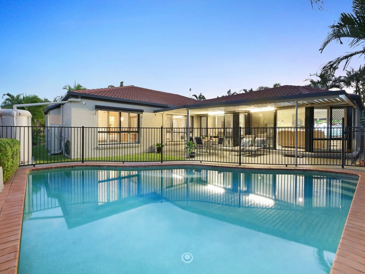 5 Fulmar Place, Burleigh Waters