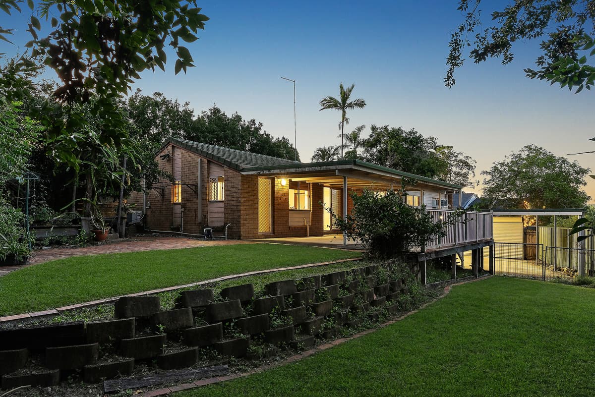 36 Duntreath Street, Keperra