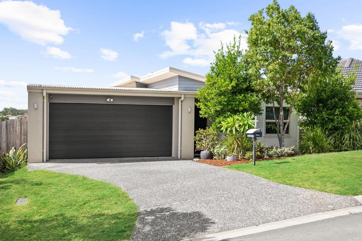 10 Zhang Street, Holmview