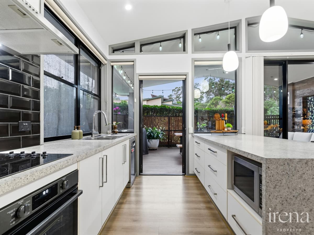 11 Mahogany Rise, Brookwater