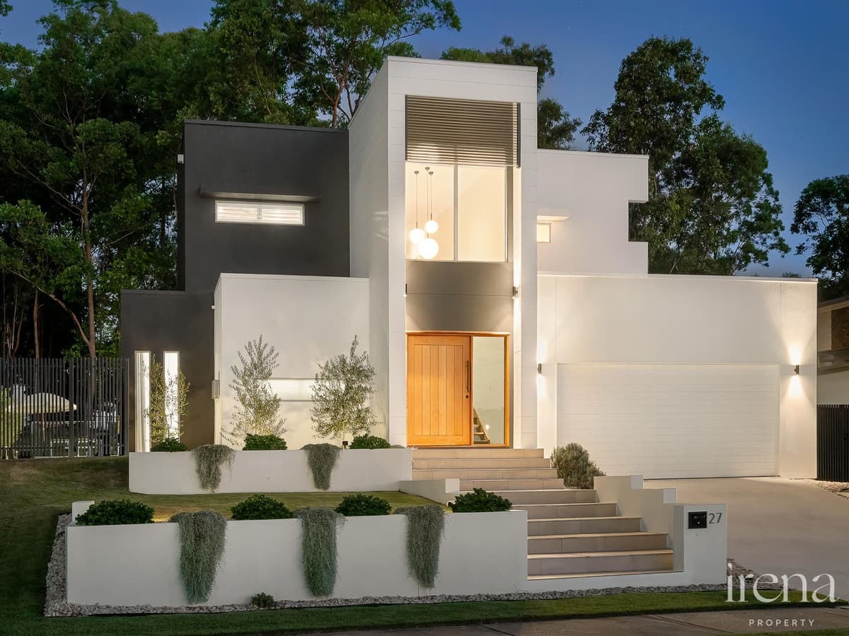 27 Waterhousia Crescent, Brookwater