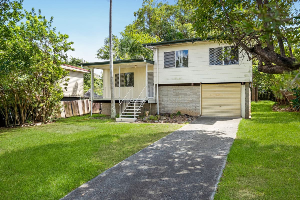 19 Moore Street, Logan Central