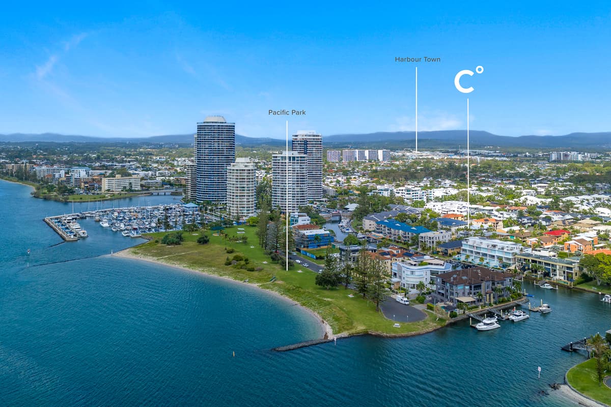 5/8 Madang Crescent, Runaway Bay