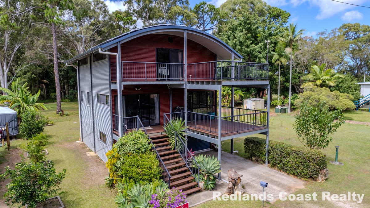 30 Paula Parade, Lamb Island