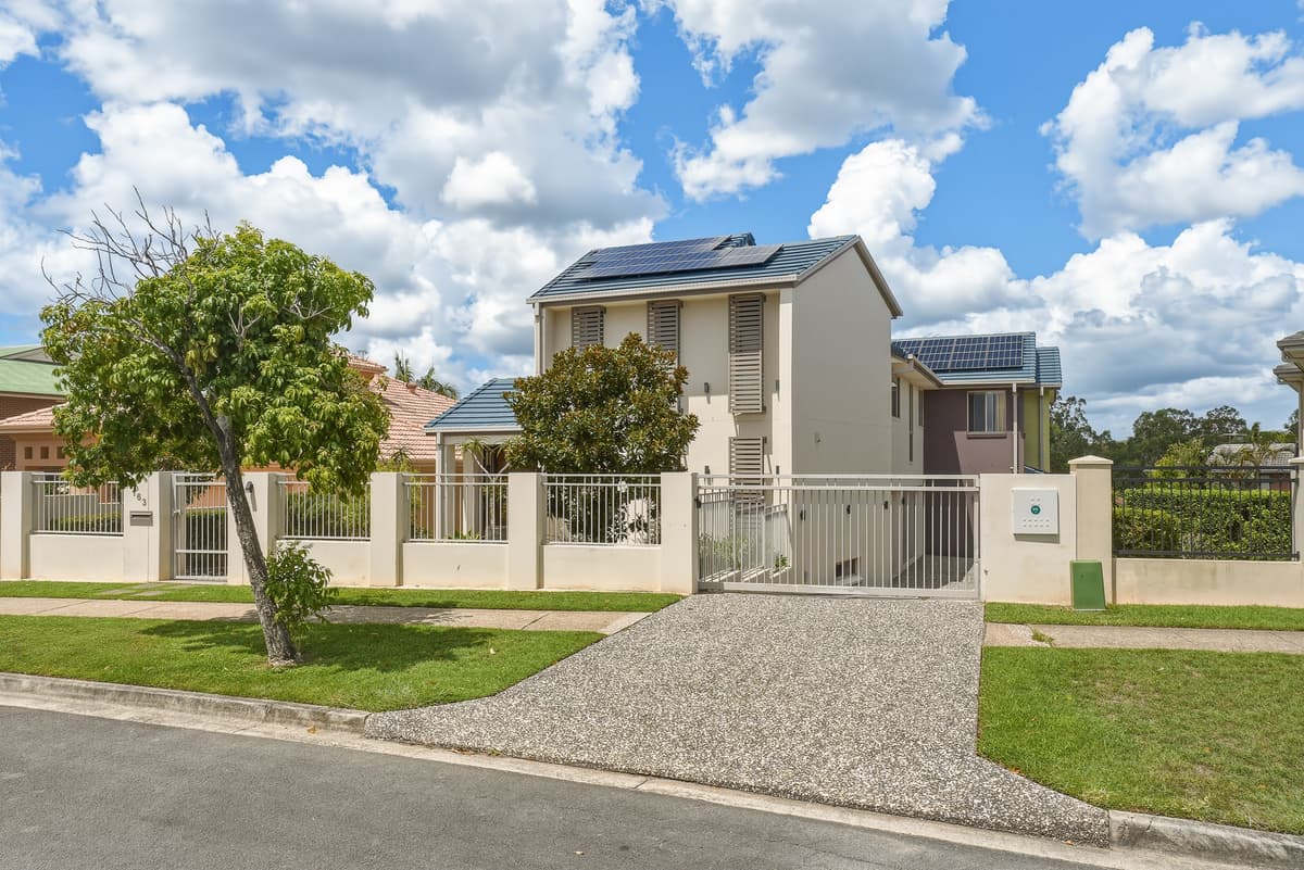 163 Streisand Drive, Mcdowall