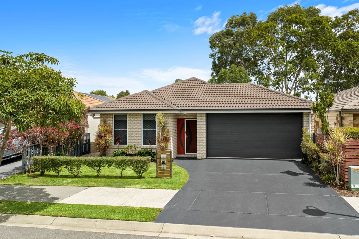 35 Kinglake Avenue, Springfield Lakes