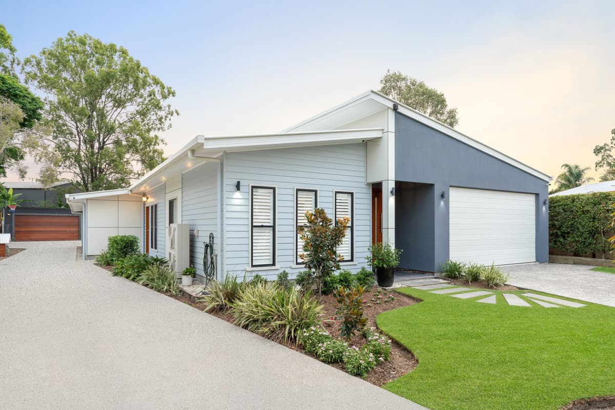 42 Strathallen Drive, Boronia Heights